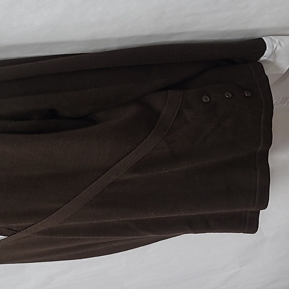 Top - Picture 3 of 7